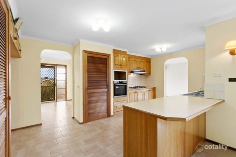 Property photo of 11 Hinrichsen Drive Hallam VIC 3803