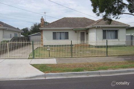 14 Baynton Ave, Sunshine North, VIC 3020