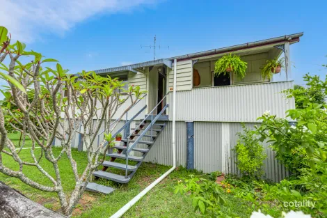 Property photo of 28 Bligh Street Kilkivan QLD 4600