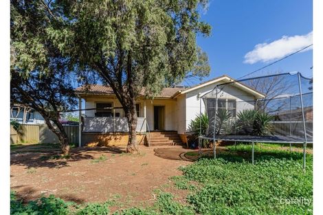 3 Armstrong Cres, Dubbo, NSW 2830