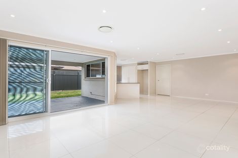 Property photo of 17 Jenkin Street Ropes Crossing NSW 2760