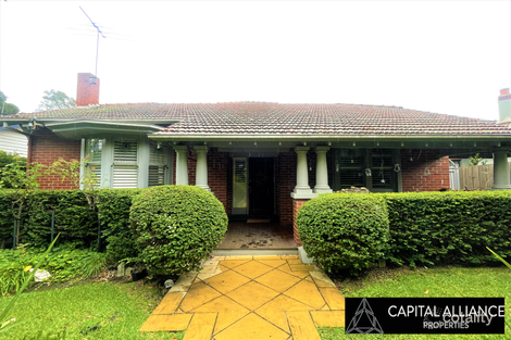 Property photo of 8 Elphin Grove Canterbury VIC 3126