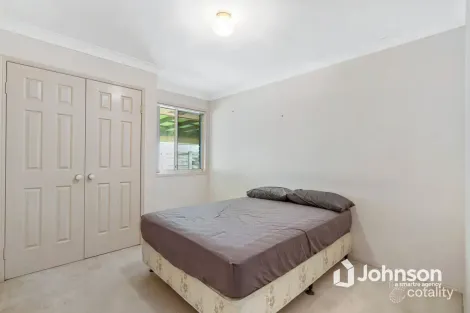 Property photo of 50 Rimu Crescent Forest Lake QLD 4078