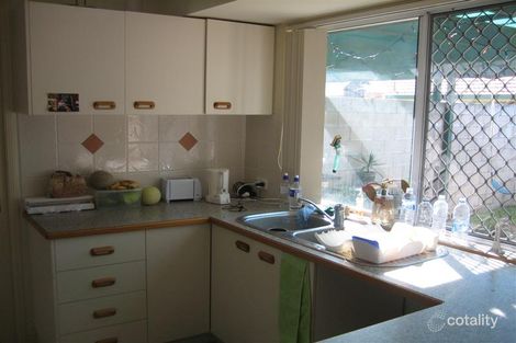 Property photo of 2/17 Sycamore Parade Victoria Point QLD 4165