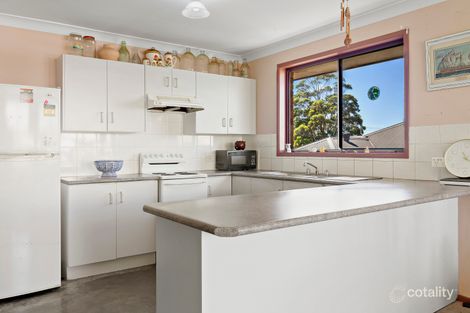 Property photo of 41 Auklet Road Mount Hutton NSW 2290
