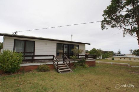 Property photo of 10 Lakeway Avenue Berrara NSW 2540
