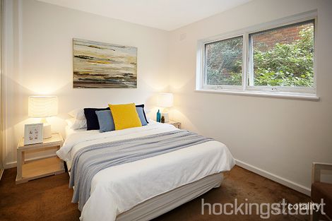 Property photo of 11/318 Beaconsfield Parade St Kilda West VIC 3182