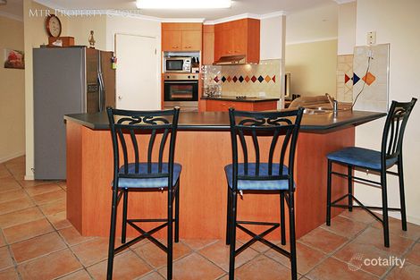 Property photo of 15 Samford Place Forest Lake QLD 4078