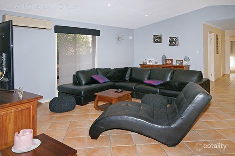 Property photo of 15 Samford Place Forest Lake QLD 4078