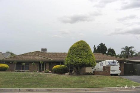 11 Lithgow Ct, Redwood Park, SA 5097