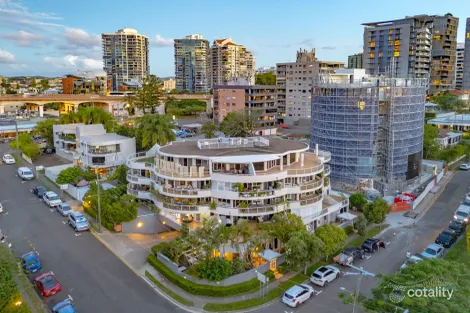 Property photo of 4/16 Bright Street Kangaroo Point QLD 4169