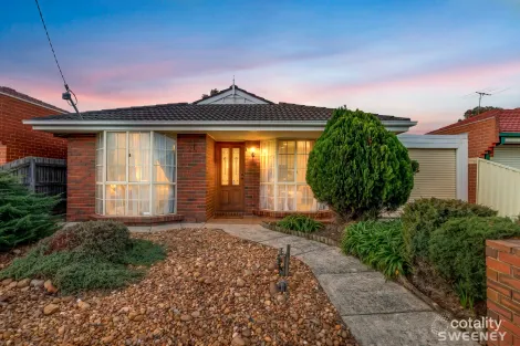 28 May Ave, Altona Meadows, VIC 3028