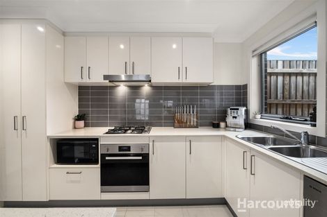 Property photo of 25 Macandie Street Casey ACT 2913