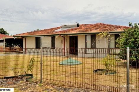 Property photo of 5 Charlbury Way Eden Hill WA 6054