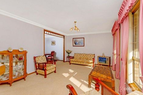 Property photo of 33 Beveridge Drive Green Point NSW 2251