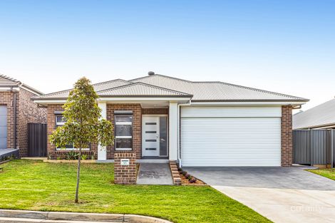 11 Violet Bvd, Calderwood, NSW 2527
