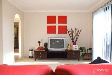 Property photo of 70 Discovery Drive Helensvale QLD 4212