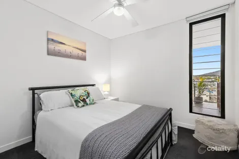 Property photo of 8/41 Clarence Road Indooroopilly QLD 4068