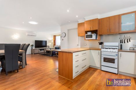 12 Rosemary Ave, Strathdale, VIC 3550