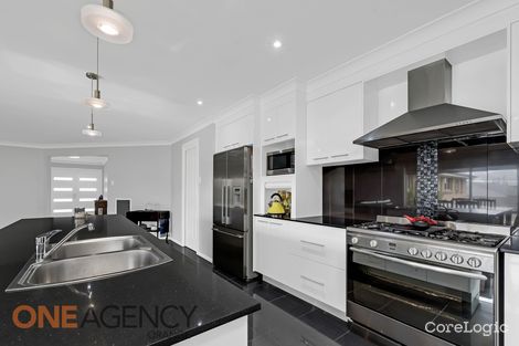 Property photo of 6 Row Close Orange NSW 2800