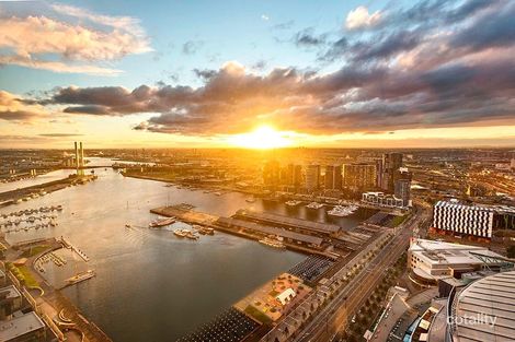 Property photo of 4003/100 Harbour Esplanade Docklands VIC 3008