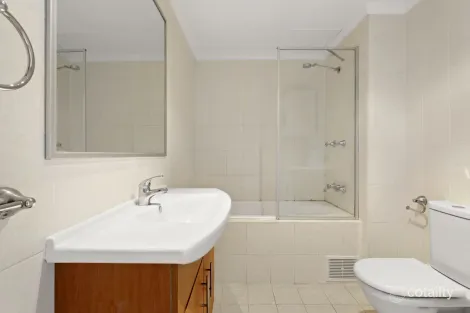 Property photo of 302/1-3 Larkin Street Camperdown NSW 2050