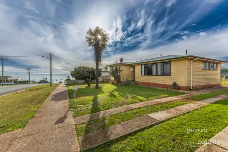 Property photo of 71 South Road Penguin TAS 7316