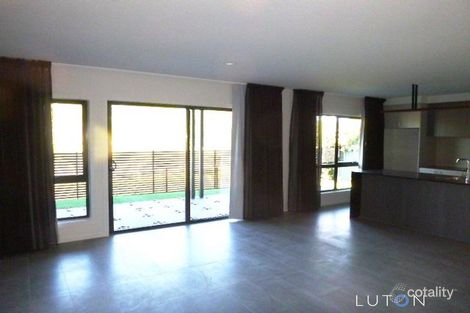 Property photo of 1/13 Allan Place Curtin ACT 2605