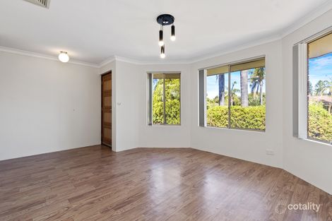 Property photo of 4 Kalgan Close Heathridge WA 6027