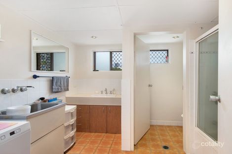 Property photo of 4/11 Old Burleigh Road Surfers Paradise QLD 4217