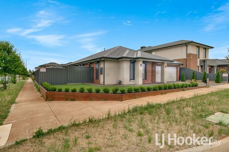 Property photo of 46 Roehampton Drive Strathtulloh VIC 3338
