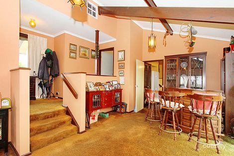 Property photo of 29 Nigel Crescent Gladstone Park VIC 3043