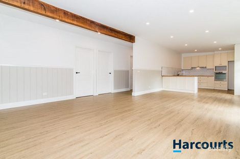 Property photo of 42 Oaktree Road Croydon North VIC 3136