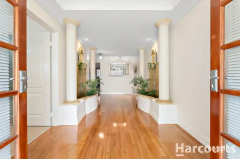 Property photo of 8 Chimneys Retreat Erskine WA 6210