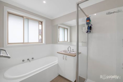Property photo of 7 Majestic Boulevard Cranbourne VIC 3977