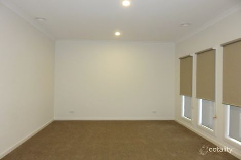 Property photo of 43 De Rossi Boulevard Wollert VIC 3750