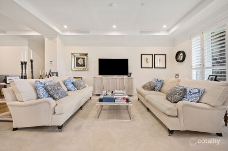 Property photo of 204/1 Wallace Avenue Toorak VIC 3142