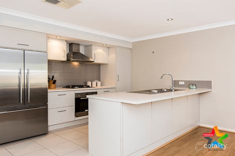 Property photo of 9 Fettler Mews Bassendean WA 6054