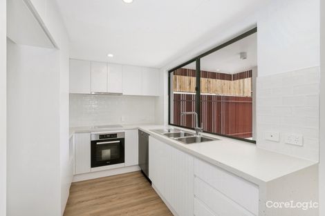 Property photo of 1/52 Dickens Street Norman Park QLD 4170