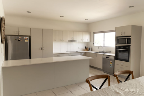 Property photo of 4 Lilly Close Emerald QLD 4720