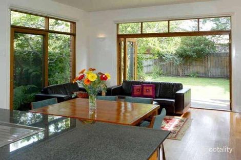 Property photo of 12 Westbury Grove St Kilda East VIC 3183
