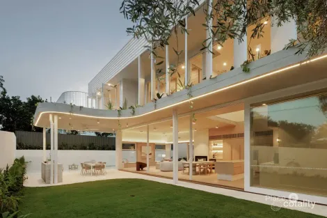 Property photo of 45 Watson Street Camp Hill QLD 4152