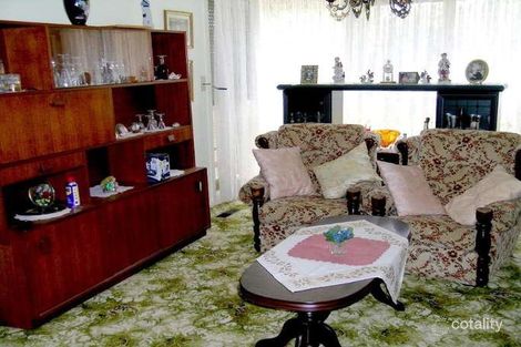 Property photo of 15 Shalimar Crescent Dandenong North VIC 3175