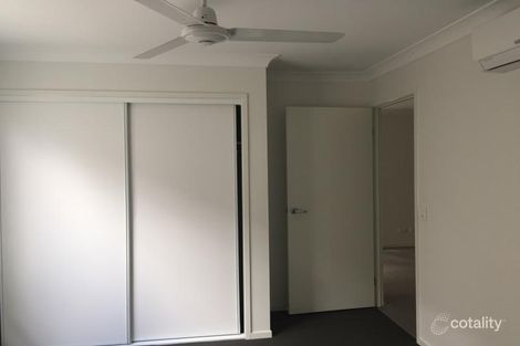 3 Larcom Cres, Redbank Plains, QLD 4301