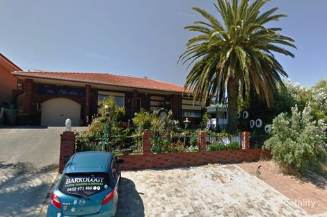 100 Phoenix Rd, Hamilton Hill, WA 6163