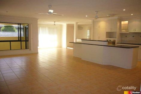 Property photo of 5 Beachside Place Shoal Point QLD 4750