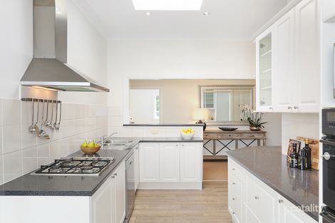 Property photo of 12 Edwards Bay Road Mosman NSW 2088