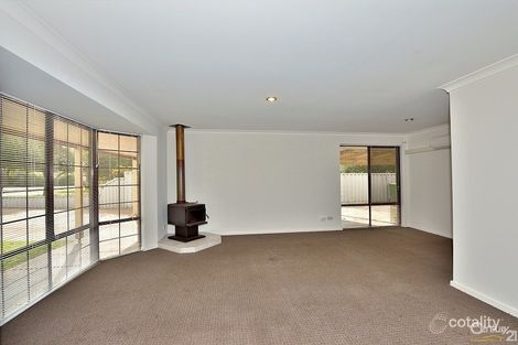 Property photo of 91 Peelwood Parade Halls Head WA 6210