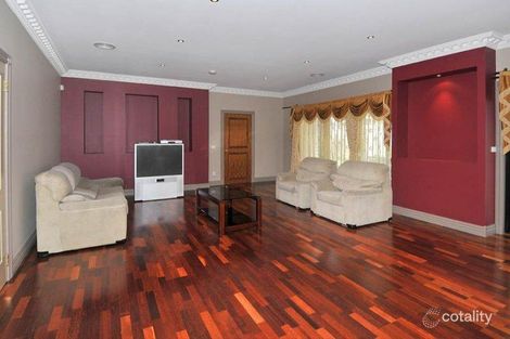 Property photo of 37 Prospector Drive Cairnlea VIC 3023