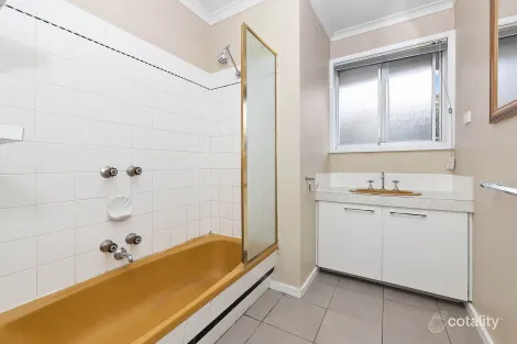 Property photo of 4/7-9 Colin Avenue Frankston VIC 3199